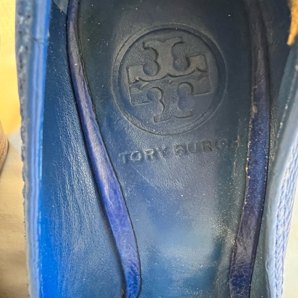 Tory Burch Amanda Wedge Size 7.5 - Picture 3 of 7